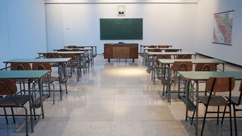 Imagem: https://humanas.blog.scielo.org/blog/2023/12/19/consequencias-do-absenteismo-docente-para-o-trabalho-escolar/