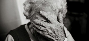 Imagem: https://sindieletromg.org.br/posts/depressao-em-idosos-por-que-doenca-ainda-e-dificil-de-ser-diagnosticada